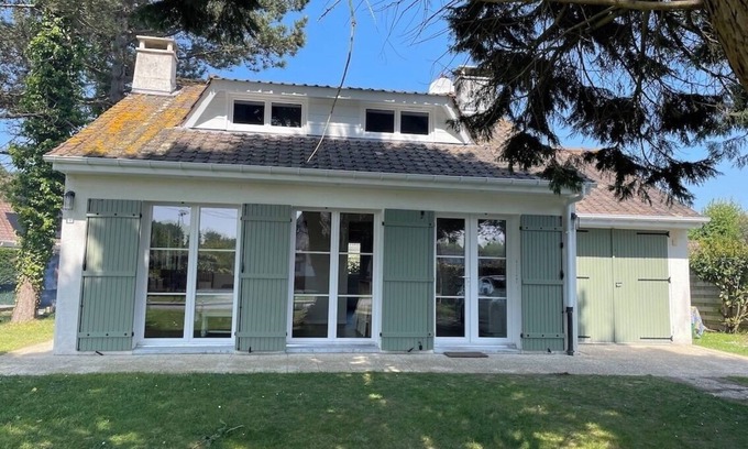 Sainte-Cecile-Plage House | La côtière" house (Sainte-Cécile plage)