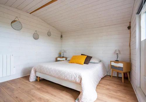Saint-Hippolyte-le-Graveyron Apartment | La cabane du Ventoux