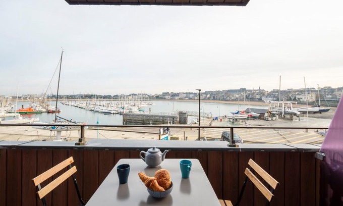 La Cite Apartment | La Cabine by Cocoonr