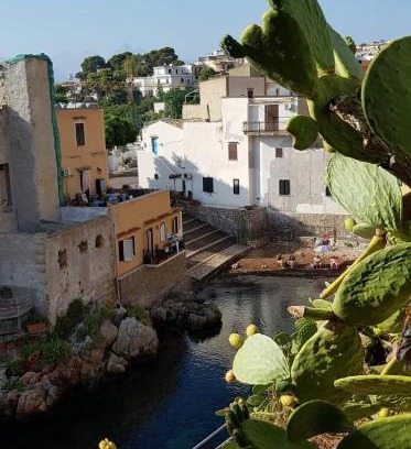 Porticello Bed & Breakfast | La Caletta