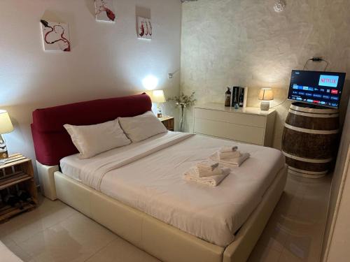 Abbadesse Apartment | La Cantinetta di Milano - The Wine Cave in Milan, huge 110sqm apartment, Milan Central Station