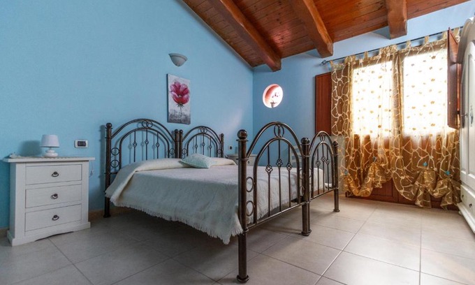 San Vito House | La Capinera