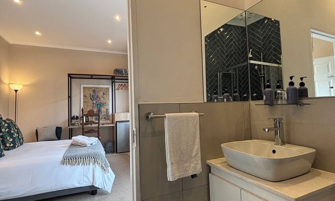 Greater Johannesburg Metropolitan Area House | La Casa Blanca