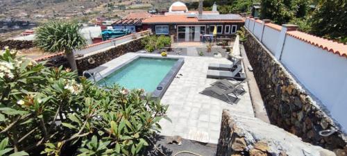 El Paso House | La casa de al lado