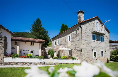 Brion House | La Casa De Los Barbazanes