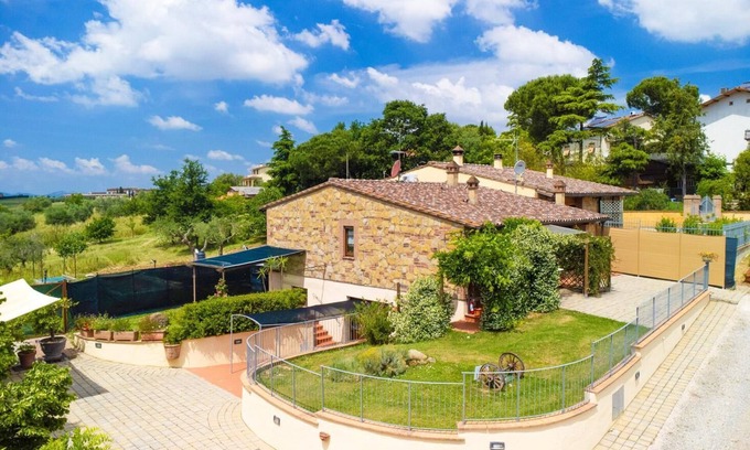Casamaggiore Villa | La Casa Del Sole - Two Bedroom Villa, Sleeps 6