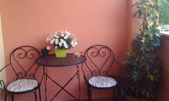Battifolle Apartment | 'La Casa Dell'artista' a 10 Minuti dal Centro di Arezzo in Tranquilla Periferia