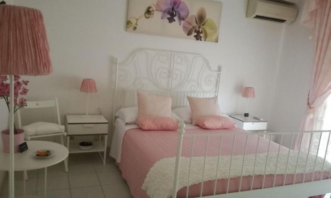 Loreto Bed & Breakfast | La Casa di Isabella Loreto