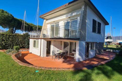 Fiumaretta Villa | La casa di sasso
