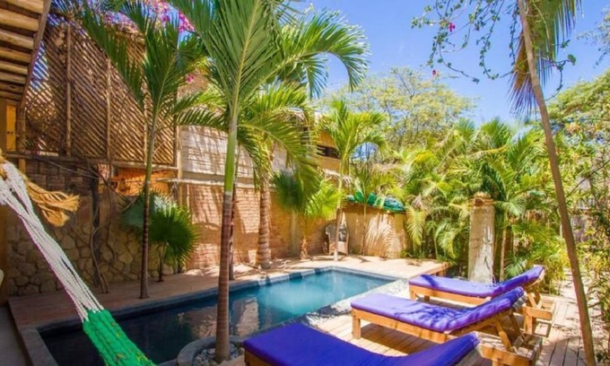 Mancora House | La Casa Verde Lepape