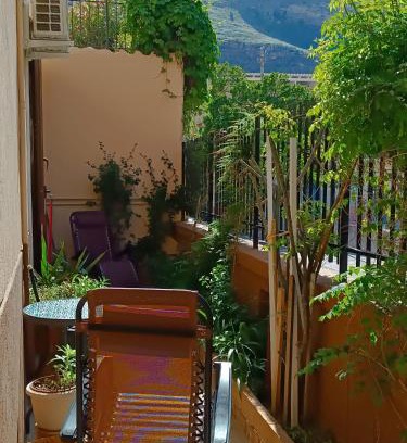 Sferracavallo House | La casetta di Cecilia