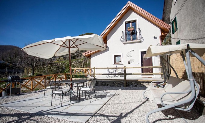 Agerola Ski Chalet | La Casetta di nonna Olga-Chalet
