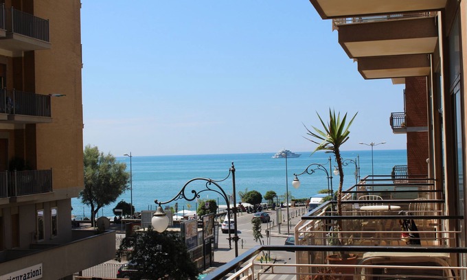 Salerno Bed & Breakfast | La Collina dei Ciliegi