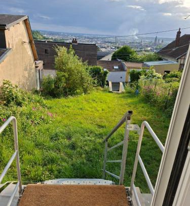 Quartier Grieu-Vallon Suisse-Saint-Hilaire House | La Colline de Rouen