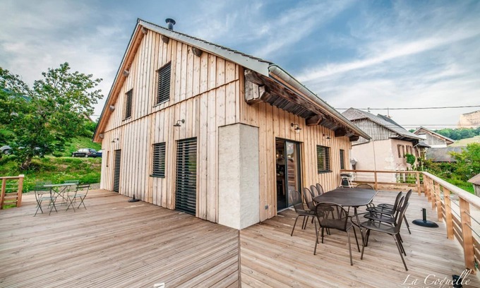 Entremont-le-Vieux House | LA COQUELLE - ENTREMONT LE VIEUX