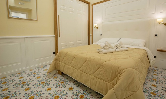 Santa Lucia Apartment | La Corte dei Borboni