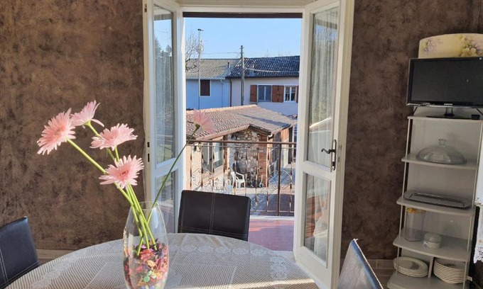 Lonato del Garda Apartment | La corte delle fate