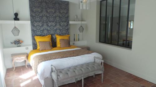 Bastide Saint-Louis Bed & Breakfast | LA COUR CARREE - chambres d'hôtes