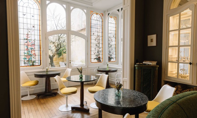 Grand Parc-Paul Doumer Bed & Breakfast | La Course Maison D'Hôtes de Luxe