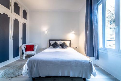 Brive-la-Gaillarde Apartment | La Dame de Coeur - 1 chambre