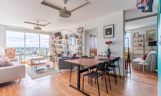 Cenon Apartment | La Dolce Vita - vue sur la Garonne et à 20mns de Bordeaux