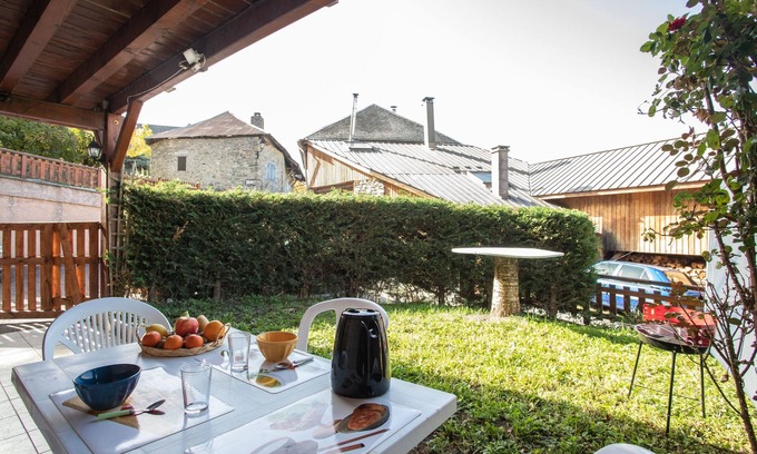 Saint-Andre-d'Embrun Apartment | La Durance - 1 chambre, Terrasse et Jardin
