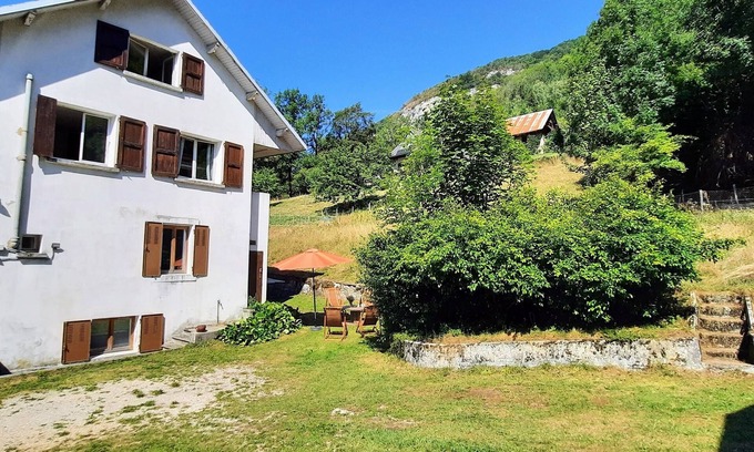 Thoiry House | La Fougère/Margériaz/Féclaz/Heart of the mountain 🌟 Warm decoration 🌟 8 p/Rare