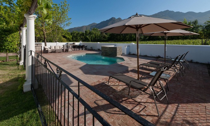 Franschhoek Cottage | La Galinière Guest Cottages