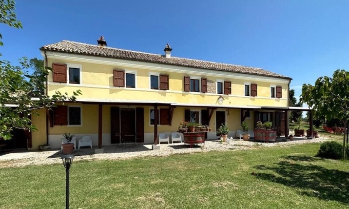 Bettolelle Villa | la Ginestra 3bdr max 12pax 160sqm @ Casale VillaSofia Senigallia