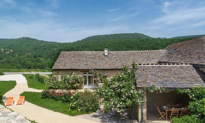Sainte-Helene House | La Grange aux Roses - SAINTE HELENE