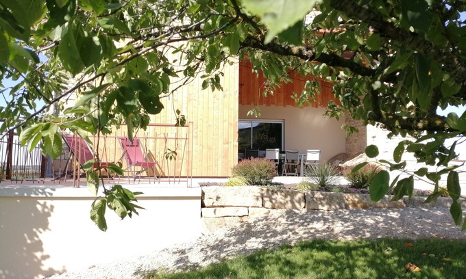 Vailhourles Cottage | LA GRANGE DE NESPES " SAUGES " (6 pers-) (Rated 4 stars)