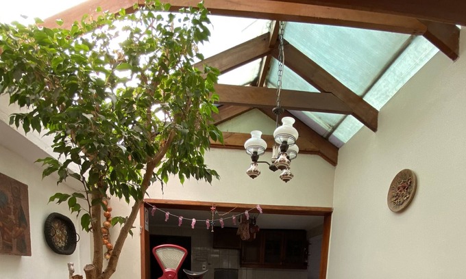Nunoa House | La Grecia Colorada