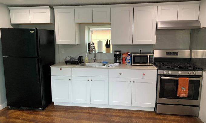 West Old Town House | La Hacienda de Old Town - Charming Adobe Style Multiunit house - Pet Friendly!