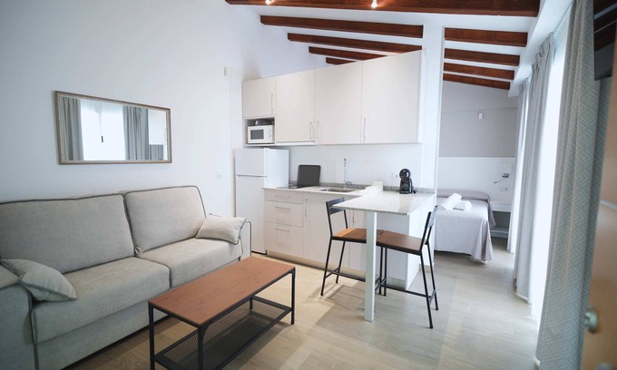 Perchel Sur Apartment | La Inmaculada Alojamientos