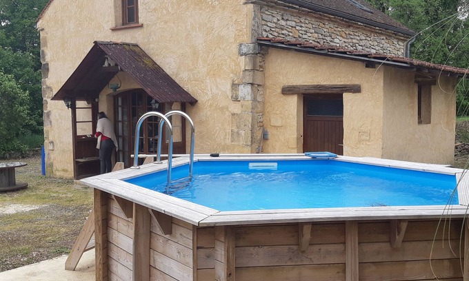 Saint-Andre-dAllas Cottage | La Jaquatte, 6 pers, private garden and pool, Fibre