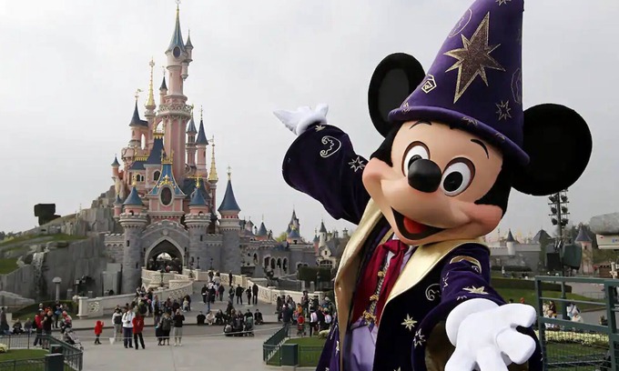 Meaux Apartment | *La Kreolita* near Paris/Disneyland Paris