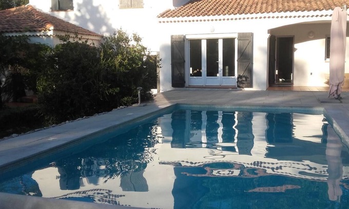 Le Luc Bed & Breakfast | La Lavande Bleue