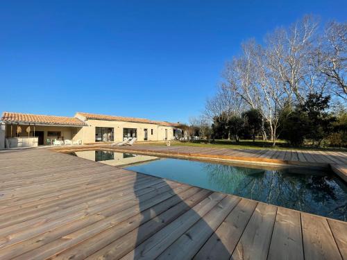 Barbentane Villa | La Maison Barbentane
