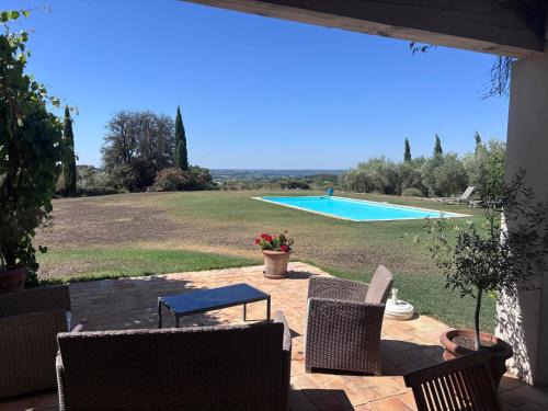 Estezargues Bed & Breakfast | La Maison De Marie - Provence