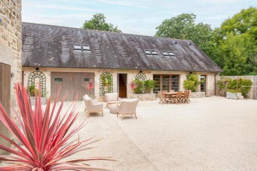 Nevez House | La maison des gardes du Hénan