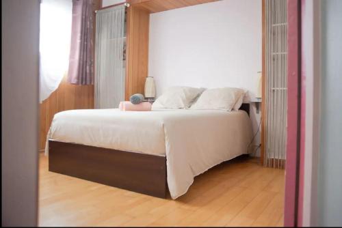 Chateauroux House | La menuiserie- 2 chb-clim-wifi-parking
