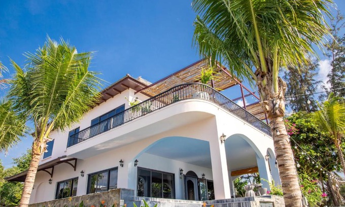 Suoi Nuoc Beach Apartment | La'mer Villa Mũi Né