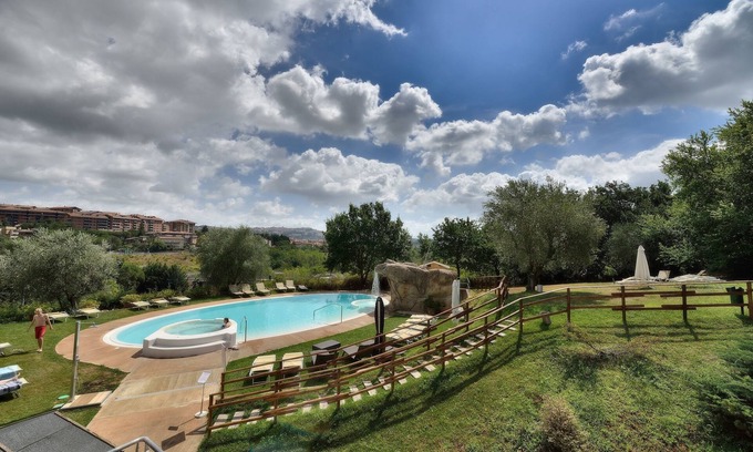 Ferro di Cavallo Hotel | La Meridiana Bleisure Hotel