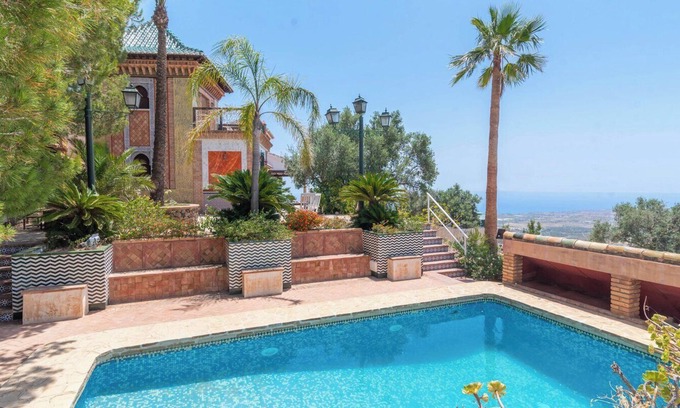 Rio Velez Villa | La Mimosa de Vélez Vélez-Málaga by Ruralidays