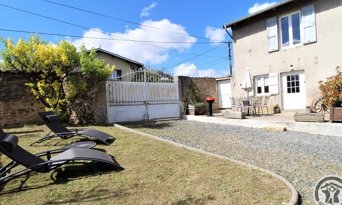 Villie-Morgon House | La Morcille - VILLIE MORGON