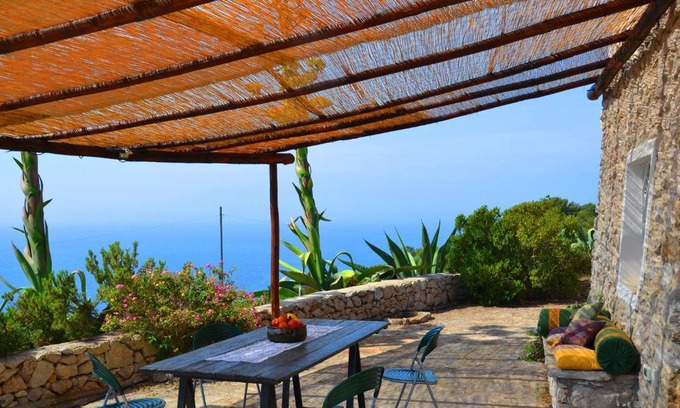 Gagliano del Capo House | La Nave
