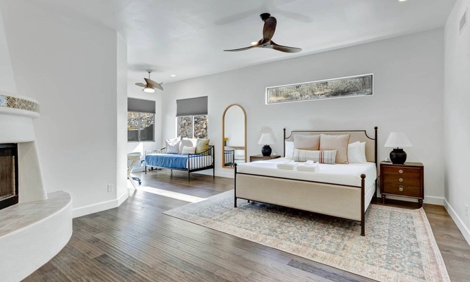 Catalina Foothills Estates House | La Paloma: Luxurious Desert Retreat