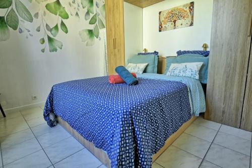Bois Clos d'Orleans Apartment | La Pause Sous Bois Calme & Paris