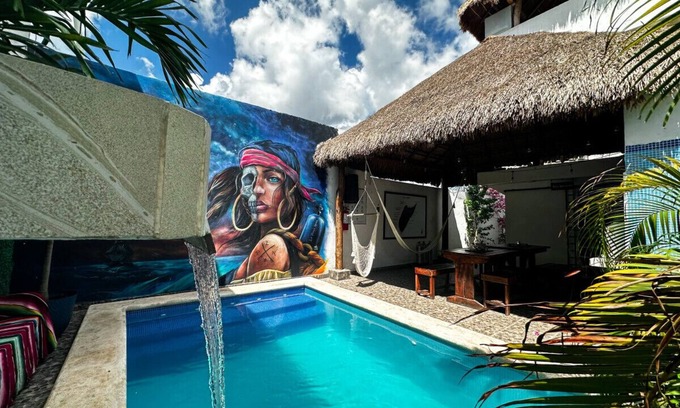 Colonia Adolfo Lopez Mateos Hotel | La Perle Noire | AB - Terrace and Pool