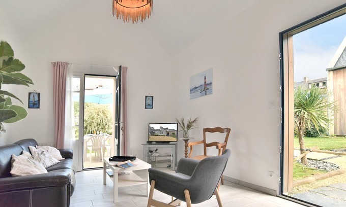 Cancale Ski Chalet | La Petite Jeanne